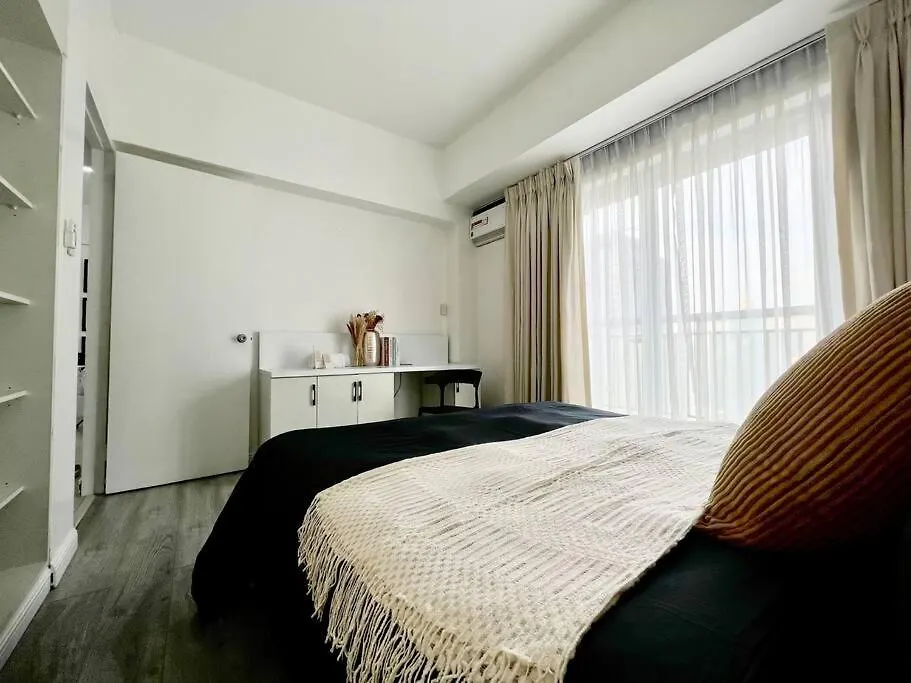 Suzi Home Bgc With Sauna, Gym, Netflix, Pool & High Speed Internet Manila Lägenhet